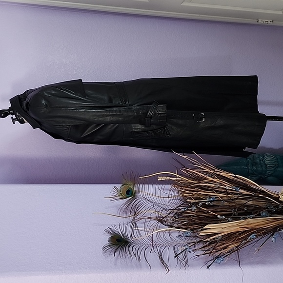 EUC Georgetown Leather Design Vintage Collared Belt Trenchcoat Size 9/10 - Picture 7 of 16